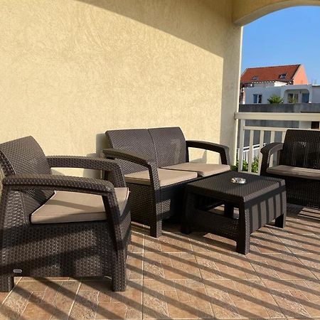 Apartment Place 2 Stay ฮวาร์ ภายนอก รูปภาพ