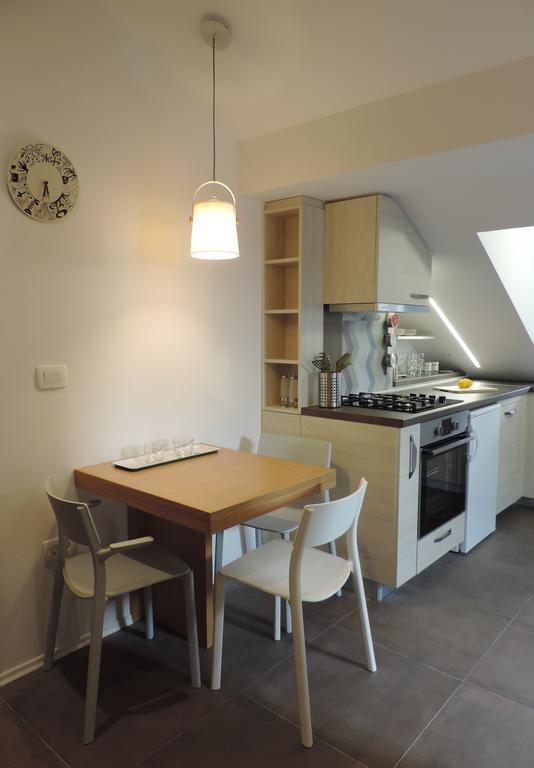 Apartment Place 2 Stay ฮวาร์ ภายนอก รูปภาพ